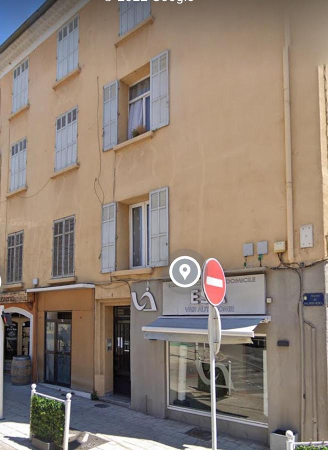 Netflix I Molotov I Lit 160X200 I Proche Gare Et Centre Ville I 39M2 I Wifi Toulon Dış mekan fotoğraf
