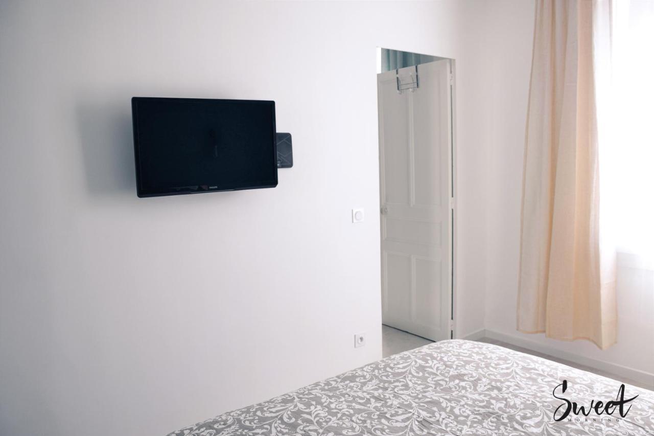 Netflix I Molotov I Lit 160X200 I Proche Gare Et Centre Ville I 39M2 I Wifi Toulon Dış mekan fotoğraf